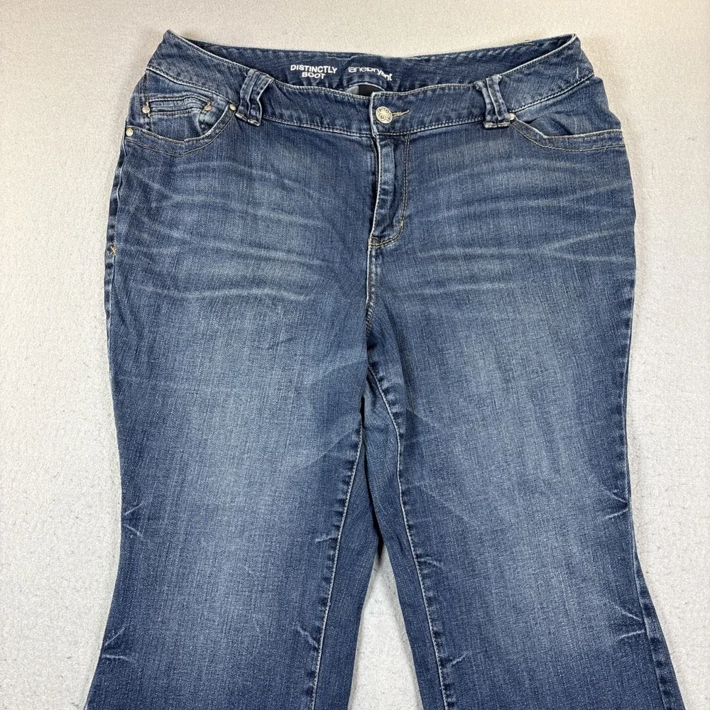 Lane Bryant Distinctly Boot Jeans Women's Plus 18P Blue Denim Streetwear‎